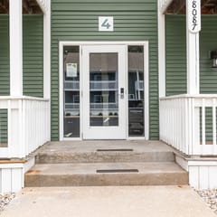 The Irish Retreat | 2BR/2BA Near Notre Dame | Private Balcony