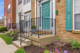 ND Retreat<>Luxury 3 B 3.5 BA Townhome 1.5mi to ND