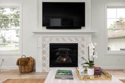 Irish Manor | Luxury 6BR/5BA Near ND - Image 3