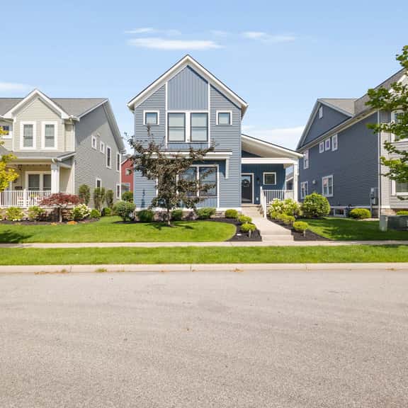 Luxury Retreat Near Notre Dame 5BR 4.5BA - Image 1