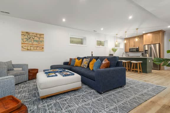 Irish Manor Suite | Luxury 1BR/1BA Near ND - Image 5