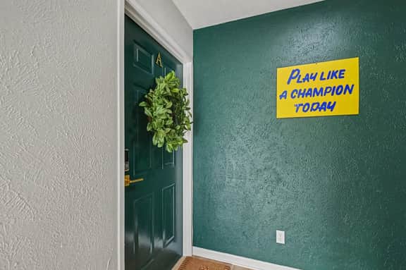 Game Day Luxury | 2BR/2BA Condo Near Notre Dame | Private Bal - Image 3
