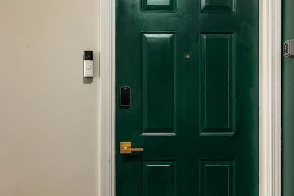 The Irish Landing | 2BR/2BA | Private Balcony - Image 3